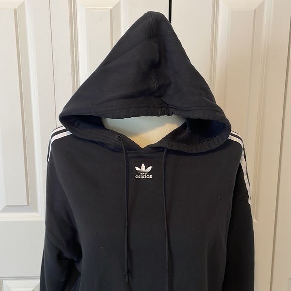 Adidas Sweatshirt - Picture 2 of 4